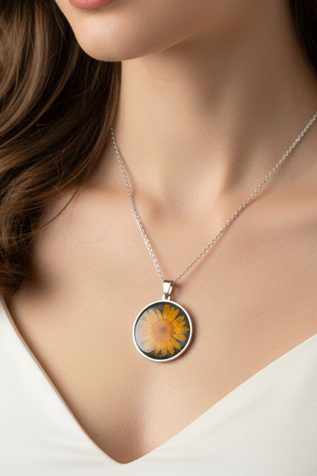 Colgante con margarita