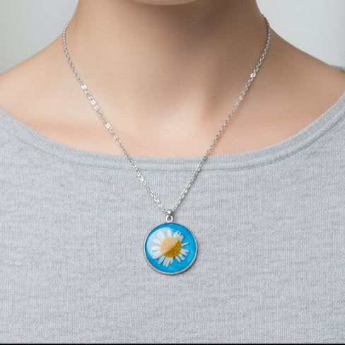Colgante con margarita