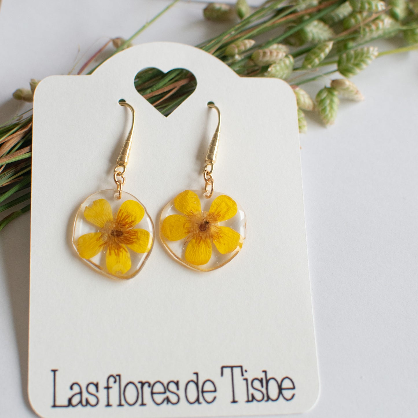 Pendientes botón de oro con flores reales prensadas