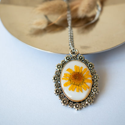 Medallón con margarita