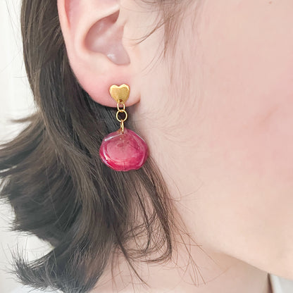 Pendientes con pétalos de mini  rosa