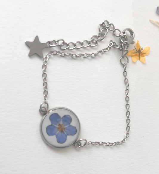 Pulsera con flor normeolvides