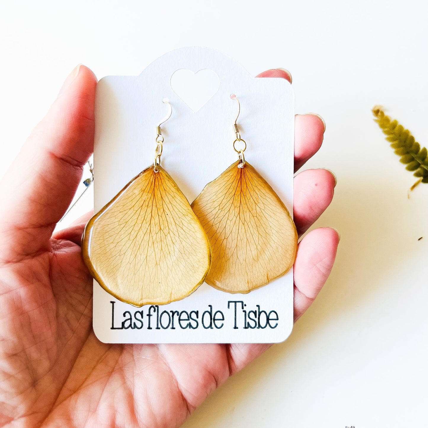 Pendientes con hoja de rosal