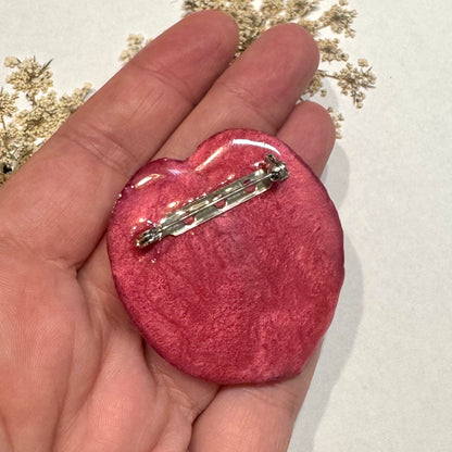Broche con pètalo natural de buganvilla